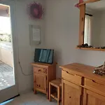 Charmante Villa T2 Avec Terrasse, Clim En Option, Parking Prive, Proche Plage Et Commerces - Fr-1-81-279