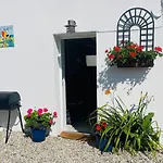La Petite Maison, Charmant Penty Coeur De Village