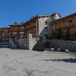 Appartement Elegant Avec Wifi, Terrasse Et Parking Couvert A Val-D'Isere, Proche Des Pistes - Fr-1-694-100