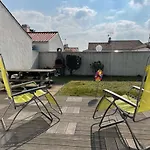 Charmante Maison 4 Pers. A 200M Plage Et Port, Terrasse, Tv, Menage Inclus - Fr-1-224B-199