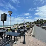 Appartement 3 Etoiles A Perros-Guirec, Plage De Trestraou, 2-4 Pers, Parking Inclus, Proche Thalasso - Fr-1-542-44