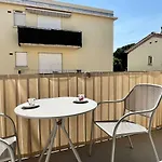 Appartement Coquet A 300M De La Plage Avec Garage Et Balcon - Argeles-Sur-Mer - Fr-1-225-668