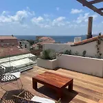 Maison Bord De Mer