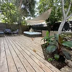 Maison A Deux Pas Des Plages Avec Jardin, Terrasses Et Spa.
