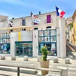 Grand Studio Sur La Marine