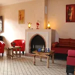 Chambre Zagora, Riad 8 Au Village Naturiste Couple Only