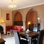 Chambre Zagora, Riad 8 Au Village Naturiste Couple Only