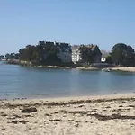La Fregate