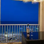 « Le Bellevue » By P&T