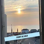 Le Rayon Vert Vue Mer