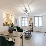 Le 77 De Satie - City Center Apartment 3P Capacity