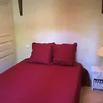 Appartement Dans Un Mas Provencal