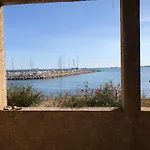 Appartement En Bord De Mer