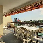Ff3 Avec Grande Terrasse, Proche Plage Et Port, Parking - Fr-1-715-53