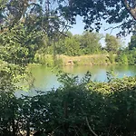Maison Charmante A Agde Avec Grand Jardin Et Equipements Pour Enfants
