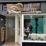 D.E.E.P S.Q.U.A.R.E.S By Holidieppe