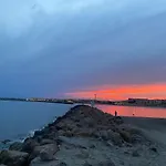 Joli Studio A 200 M De La Plage Dans La Marina