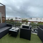Charmant 3 Pieces Avec Balcon Et Parking - La Rochelle, Les Minimes - Fr-1-246-680