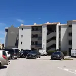 T2 Port Leucate Avec Vue Sur Les Voiliers