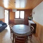 Les Granges 2 Chambres Et Terrasse Au Soleil
