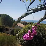 Appartement Calme Lumineux Face A La Mer