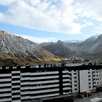 Studio Renove Avec Balcon En Bord De Pistes, Tignes Le Lac, Orientation Sud, 4 Pers. - Fr-1-502-496
