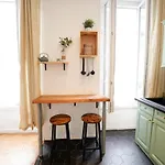 Une Pause Quelque Part