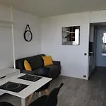 Joli Studio 21M2 La Rochelle Vue Port+Mer Etbalcon