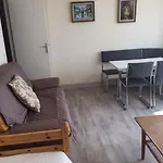 Appartement 2 Pieces, 5 Couchages Avec Piscine Et Parking A Port Camargue - Fr-1-731-31