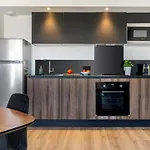 South-Of-France T2 Neuf Haut De Gamme, Climatise, Parking Gratuit, 2Eme Ligne Balcon 3