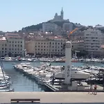 Appartement Sur Les Toits Du Vieux Port
