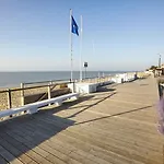 Grande Villa Renovee Pour 10 - Terrasse, Jardin, Studio Independant, Proche Plage A La Tranche-Sur-Mer - Fr-1-194-261