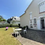 Villa Spacieuse A Cabourg, 200M Plage, Jardin, 5 Chambres, Parking, Menage Inclus - Fr-1-487-359