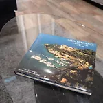 Appartement Tout Equipe 2 A 4 Couchages Au Coeur Du Vieux Port
