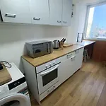 Appartement Spacieux Et Bien Equipe Hopitaux Facultes