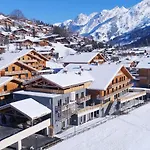 Luxury Apartment In The Attractive Ski Resort Of La Clusaz