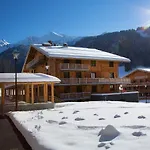 Luxury Apartment In The Attractive Ski Resort Of La Clusaz