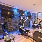 Cozy Rustic Apartment With A Fireplace And Wi-Fi In Arc 2000