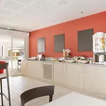 Beautiful Apartment Near Aigues Mortes