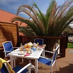Tidy Apartment Near The Beach In A Lively Seaside Resort