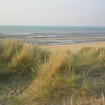 Modern Beachside Apartment In Bray-Dunes Close To De Panne