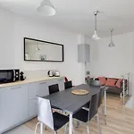 Superbe T3 Proche Des Terrasses Du Port Et De La Joliette