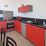Appartement Pour 3 Personnes Sur La Plage Les Pieds Dans Leau