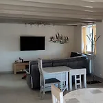 Gite Mer Et Plage, 150M From The Beach, Stereden Ar Mor