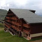 Plagne Soleil - Montsoleil -Ski Aux Pieds-5 Personnes