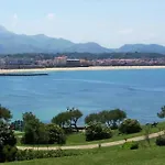 Situation Ideale Piscine Parking Wifi Gare Plage Golf
