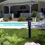 Villa With A Private Pool At 2 Km From Sea