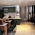 Loft Cosy Chic Pres Des Grands Buffets