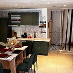 Loft Cosy Chic Pres Des Grands Buffets