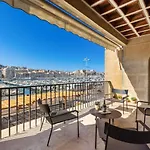 Le Splendide Terrasse Avec Vue Panoramique Vieux Port